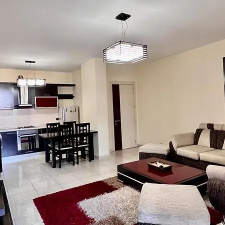 Apartment Cozy And Lovely In Center